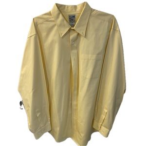 TravelSmith yellow button down, XXL, 100% cotton.